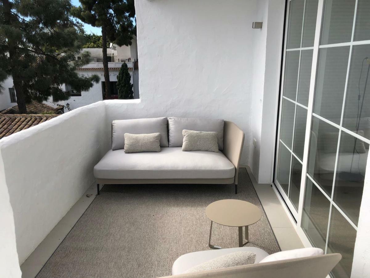 Modern Apartment Puente Romano Marbella Exterior photo