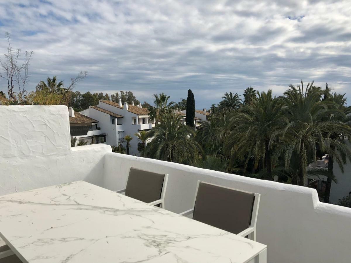 Modern Apartment Puente Romano Marbella Exterior photo